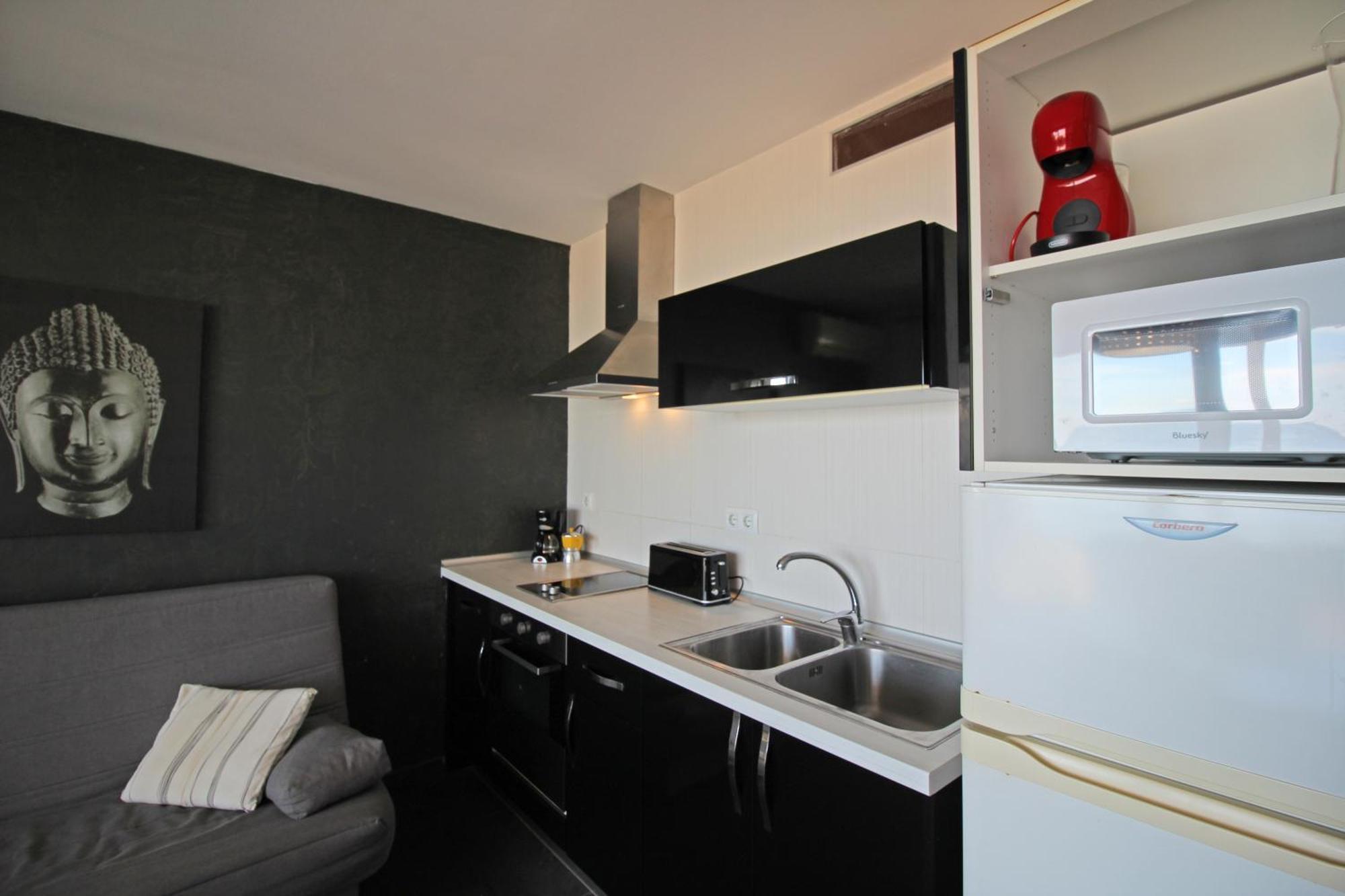 Basic Comfort Studio Manhattan 0115 إمبوريابرافا المظهر الخارجي الصورة
